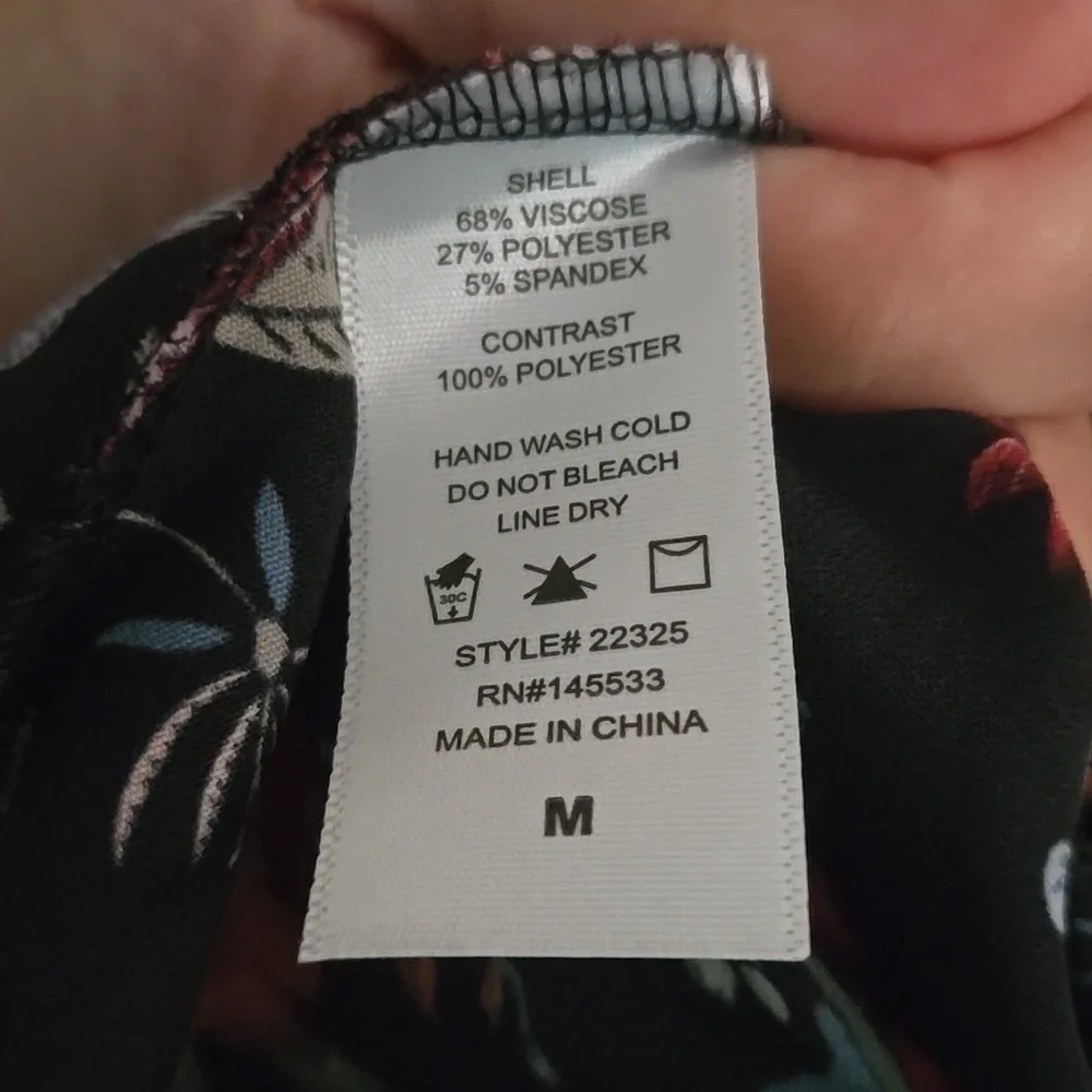 NWOT W5 Anthropologie Floral Embroidered Top - Picture 7 of 9
